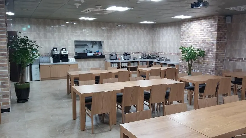 Coop City Hotel Oryu Station Seoul 3*,  South Korea