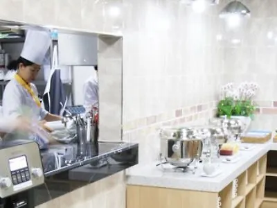 Coop City Hotel Oryu Station Seoul 3*,