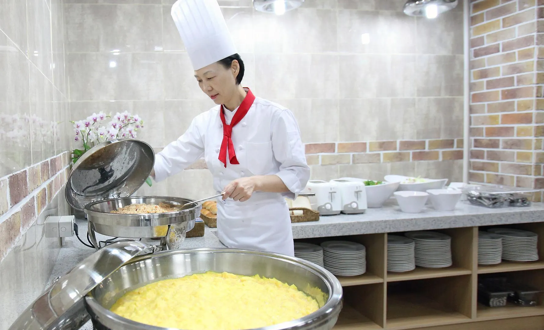 Coop City Hotel Oryu Station Seoul 3*,  South Korea
