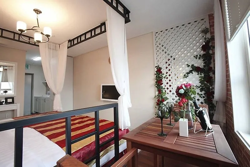 Coop City Hotel Oryu Station Seoul 3*,