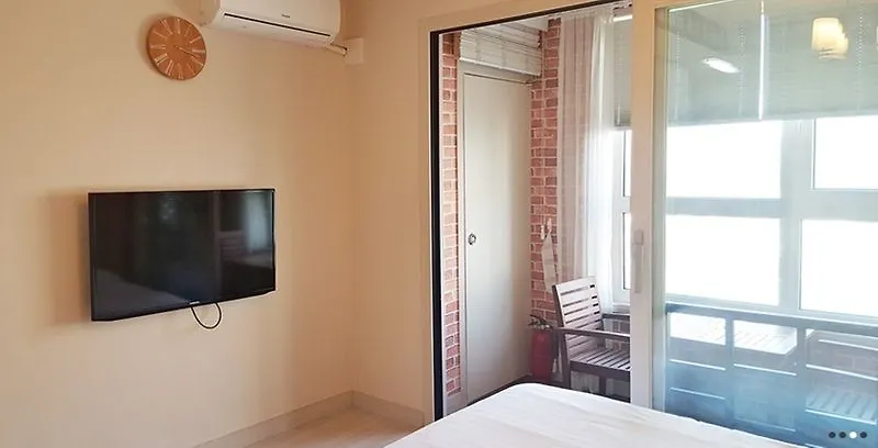 Coop City Hotel Oryu Station Seoul 3*,