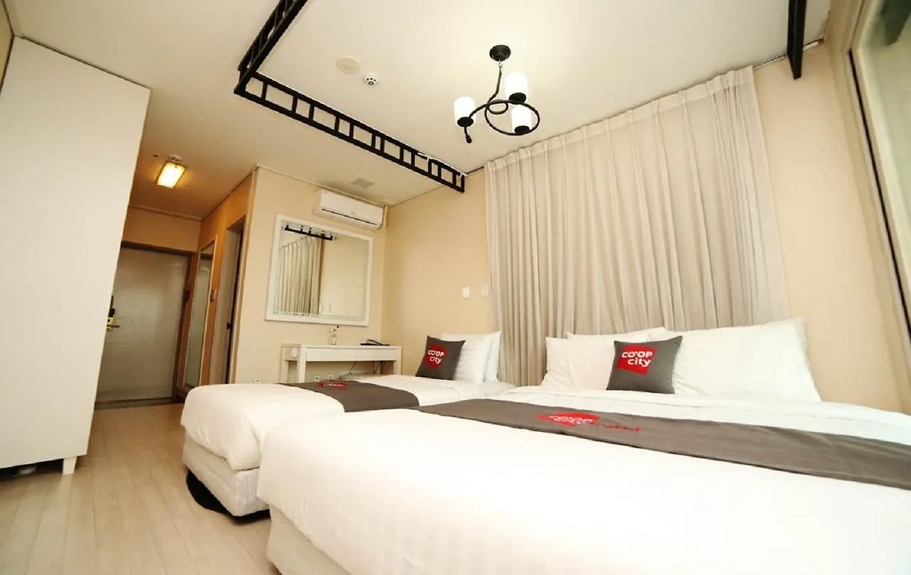 ***  Coop City Hotel Oryu Station Seoul South Korea
