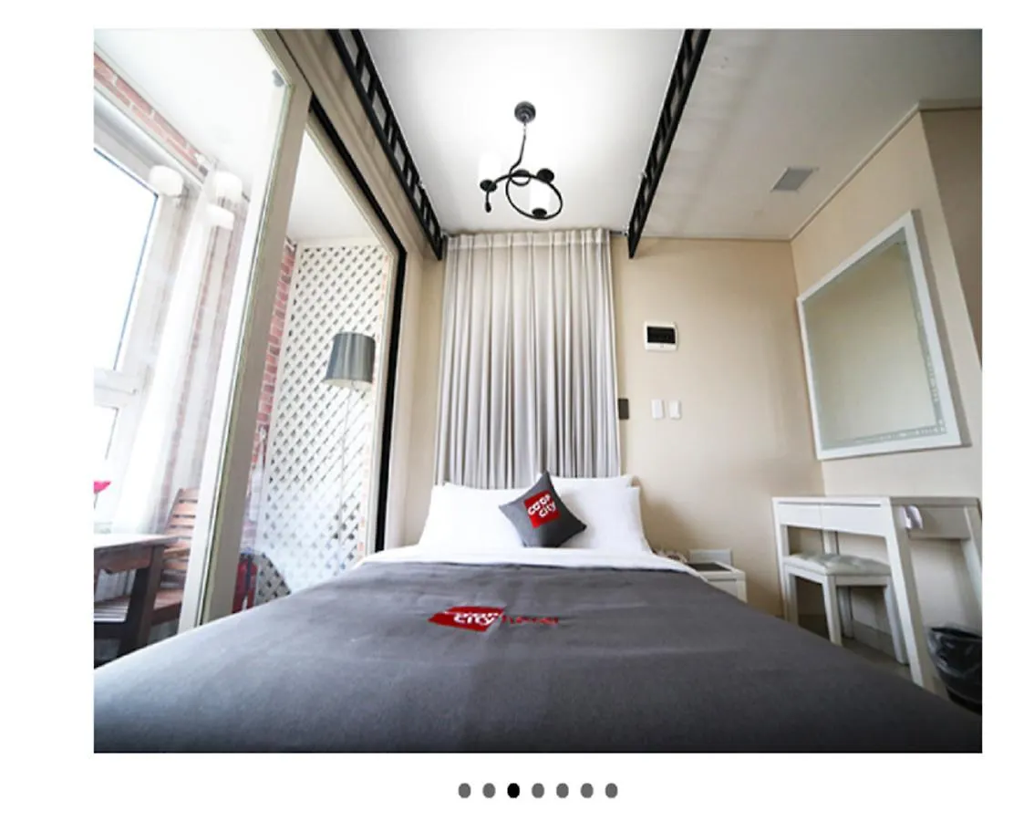 Coop City Hotel Oryu Station Seoul 3*,